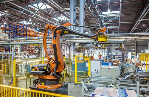 济南高新区 深耕智能工厂建设，以工业互联网数据服务打造制造业转型升级新标杆